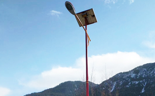 如何选择高质量的青松路街道太阳能路灯材料:全方位指南 如何选择高质量的青松路街道太阳能路灯材料:全方位指南