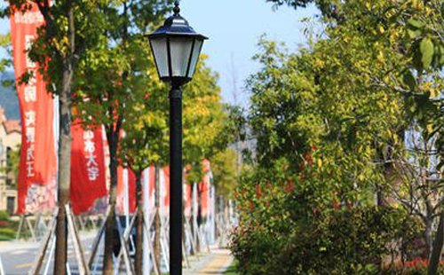 装青松路街道庭院灯避坑指南：庭院路灯防雷接地要点