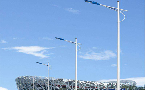 青松路街道LED路灯怎么选？众城照明解析高效节能新趋势